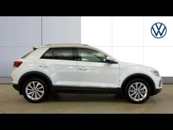 Used Volkswagen T-Roc 2024 for sale - 74915150: Photo