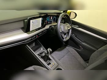 Used Volkswagen Golf 2024 for sale - 79614791: Photo