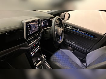 Used Volkswagen T-Roc 2022 for sale - 75213294: Photo
