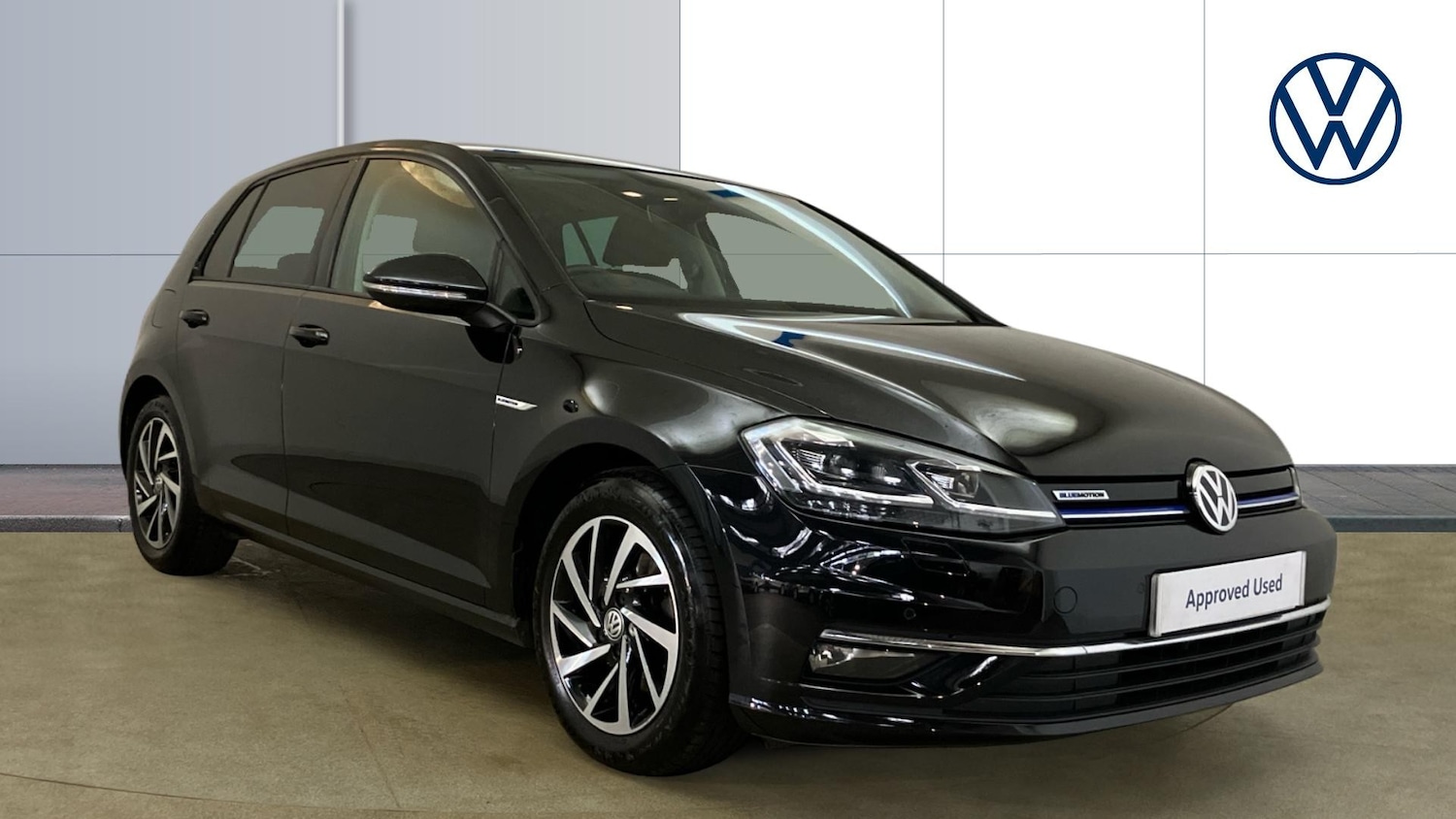Used Volkswagen Golf 2020 for sale - 76879255: Photo 1