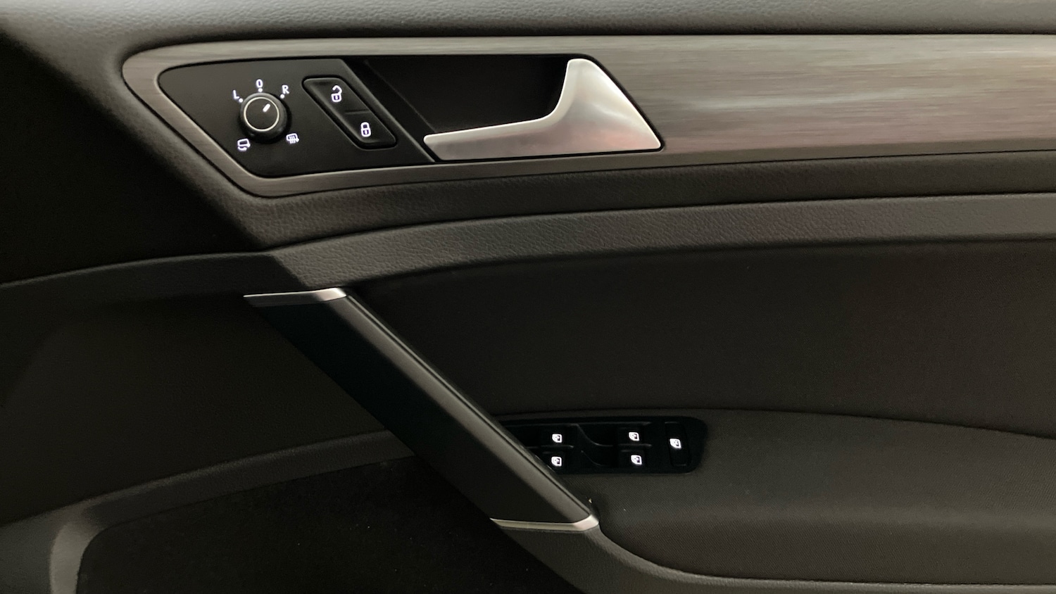 Used Volkswagen Golf 2020 for sale - 76879255: Photo 19