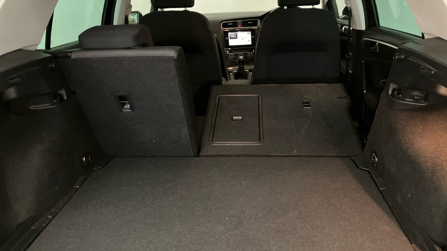 Used Volkswagen Golf 2020 for sale - 76879255: Photo 36