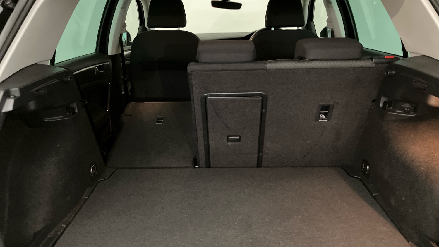 Used Volkswagen Golf 2020 for sale - 76879255: Photo 38