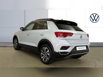 Used Volkswagen T-Roc 2022 for sale - 75355527: Photo