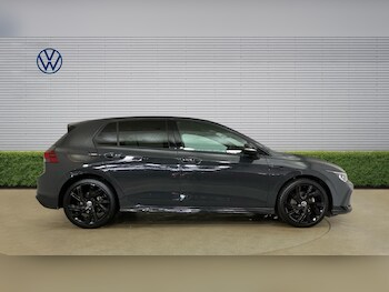 Used Volkswagen Golf 2024 for sale - 78918130: Photo