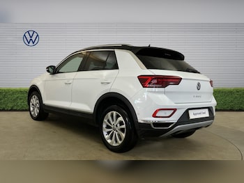 Used Volkswagen T-Roc 2023 for sale - 77883747: Photo