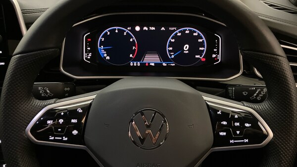 Used Volkswagen T-Roc 2023 for sale - 76196381: Photo 10