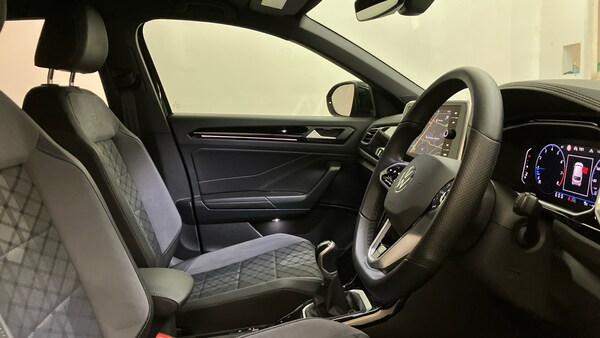 Used Volkswagen T-Roc 2023 for sale - 76196381: Photo 15