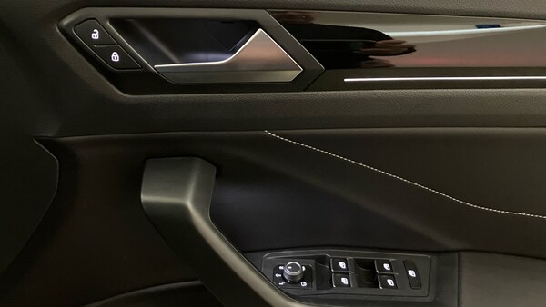 Used Volkswagen T-Roc 2023 for sale - 76196381: Photo 19