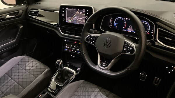 Used Volkswagen T-Roc 2023 for sale - 76196381: Photo 6