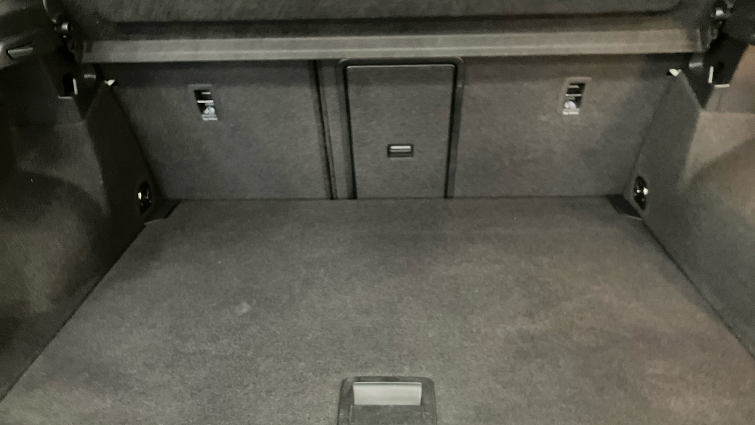 Used Volkswagen T-Roc 2023 for sale - 77380623: Photo 20