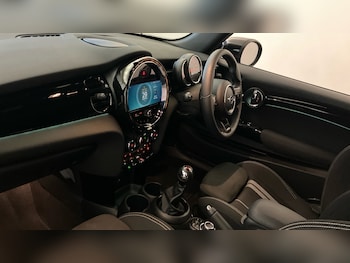 Used MINI Hatch 2022 for sale - 76028034: Photo 2