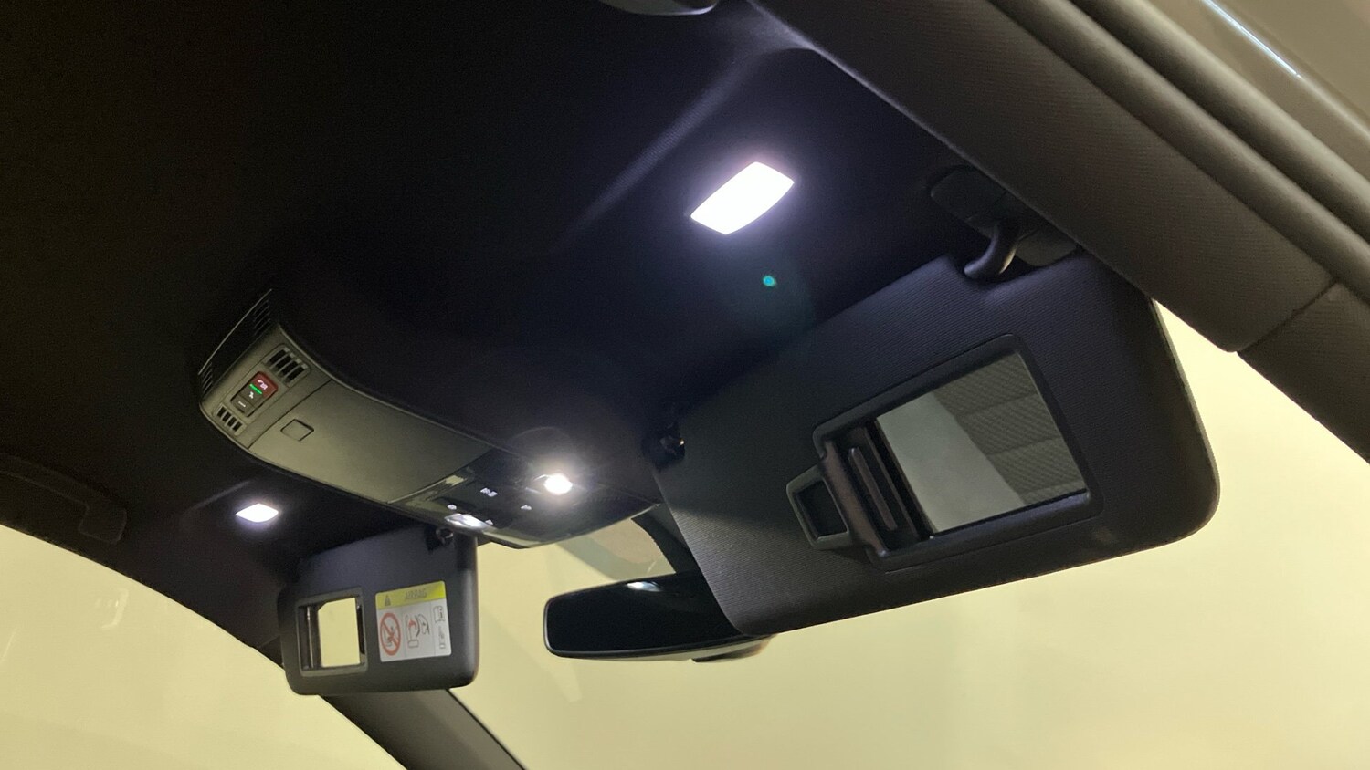 Used Volkswagen Golf 2020 for sale - 77113270: Photo 33