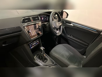 Used Volkswagen Tiguan 2023 for sale - 77489866: Photo