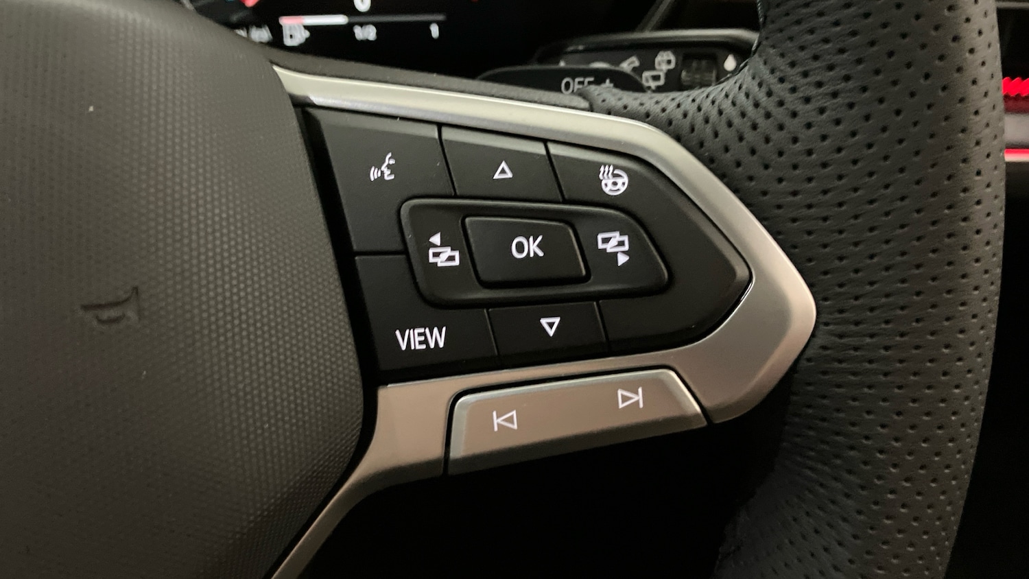 Used Volkswagen Touareg 2025 for sale - 77170279: Photo 18