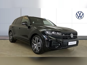 2025 (75) - 3.0 V6 TDI 4Motion 286 Black Edition 5dr Tip Auto