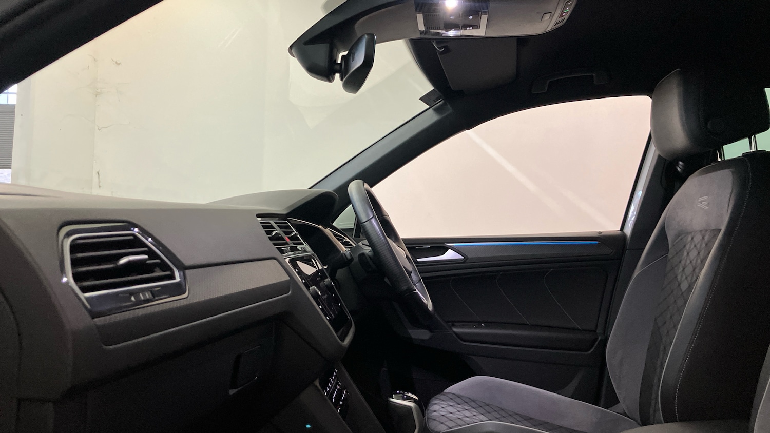 Used Volkswagen Tiguan 2022 for sale - 77629200: Photo 23