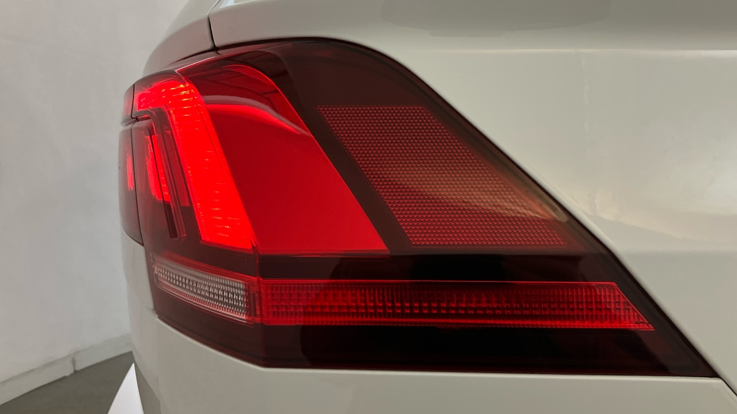 Used Volkswagen Tiguan 2022 for sale - 77629200: Photo 25