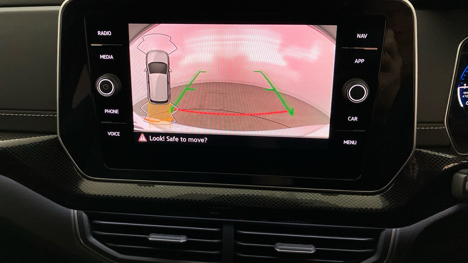 Used Volkswagen T-Cross 2025 for sale - 76181283: Photo 21