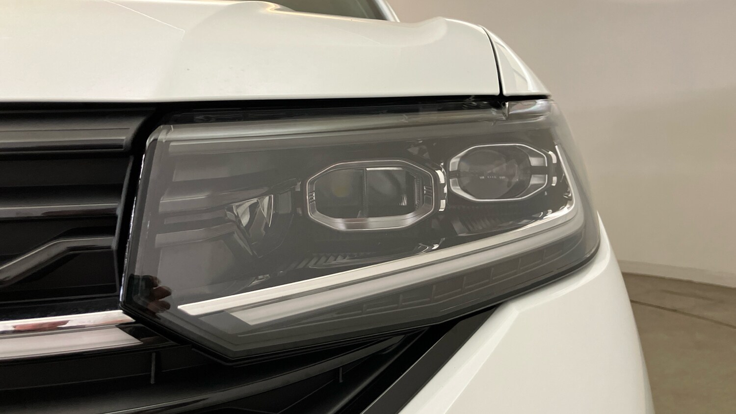 Used Volkswagen T-Cross 2025 for sale - 76181283: Photo 32