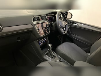 Used Volkswagen Tiguan Allspace 2022 for sale - 76763071: Photo