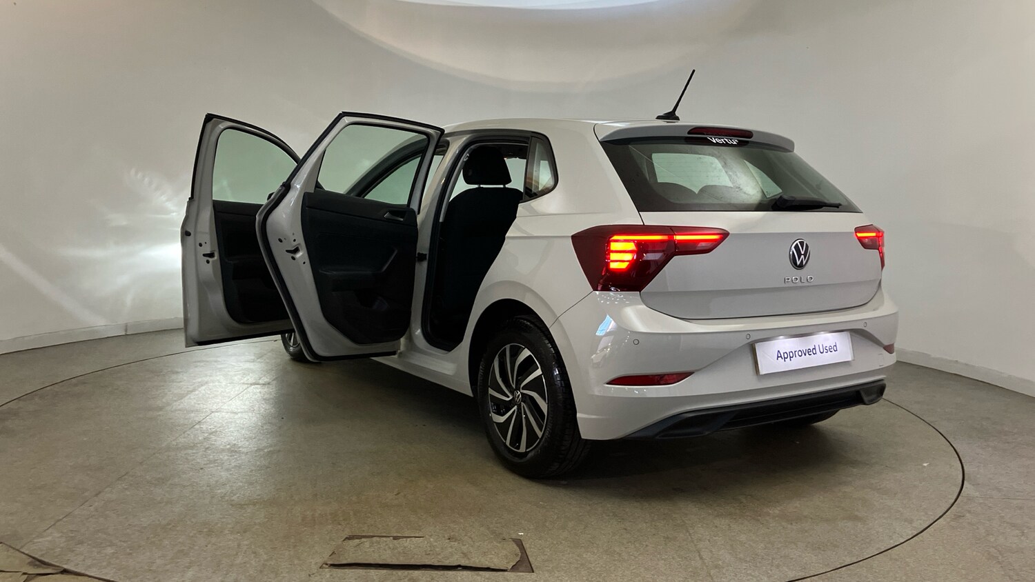 Used Volkswagen Polo 2023 for sale - 76028046: Photo 43