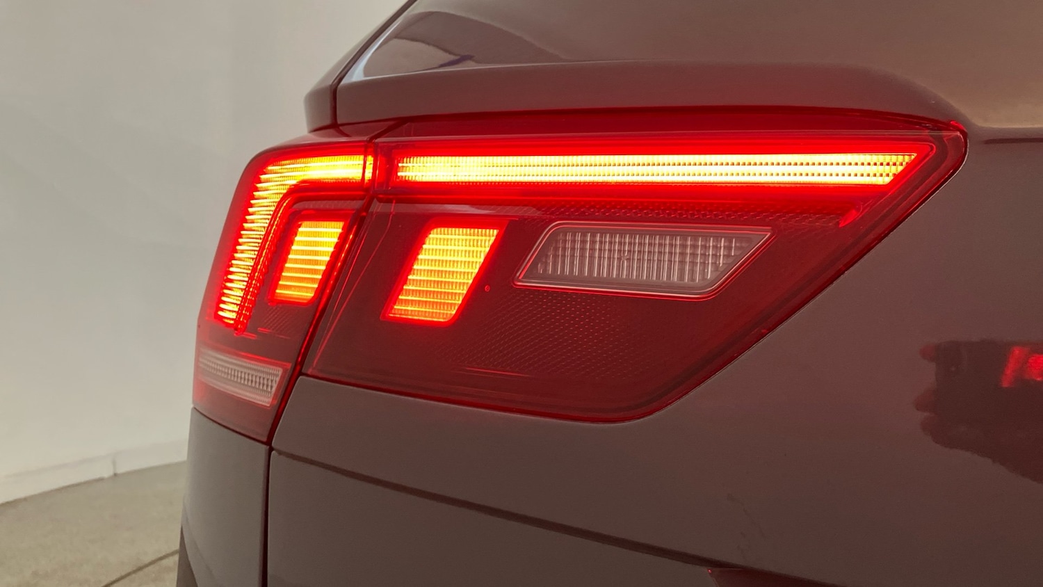 Used Volkswagen Tiguan 2023 for sale - 77147871: Photo 30