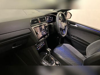 Used Volkswagen Tiguan 2022 for sale - 76101991: Photo 2