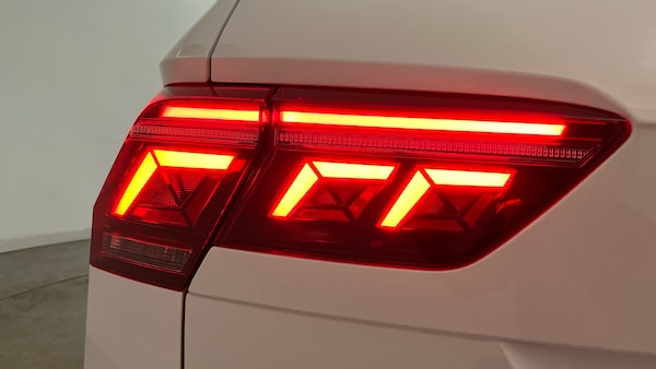 Used Volkswagen Tiguan 2022 for sale - 76101991: Photo 37