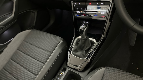 Used Volkswagen T-Roc 2025 for sale - 76075749: Photo 14
