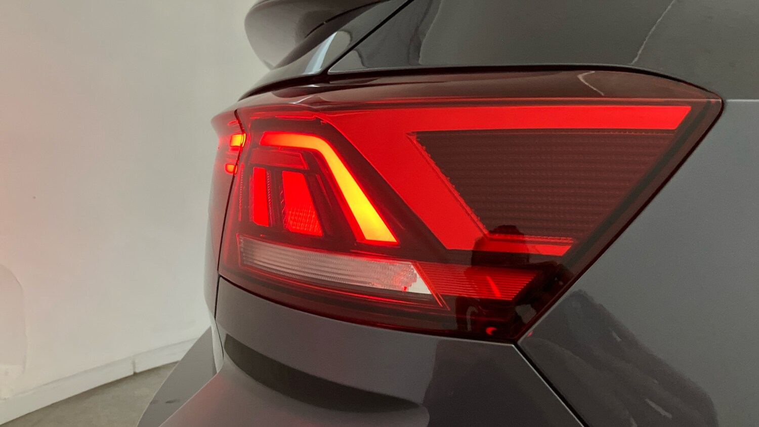 Used Volkswagen T-Roc 2025 for sale - 76075749: Photo 26