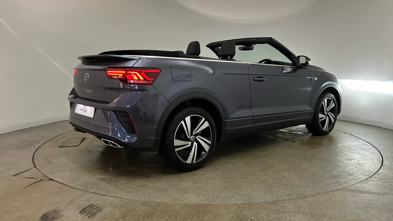 Used Volkswagen T-Roc 2025 for sale - 76075749: Photo 36