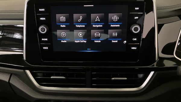 Used Volkswagen T-Roc 2025 for sale - 76075749: Photo 40