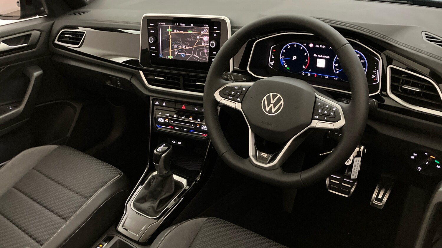 Used Volkswagen T-Roc 2025 for sale - 76075749: Photo 6