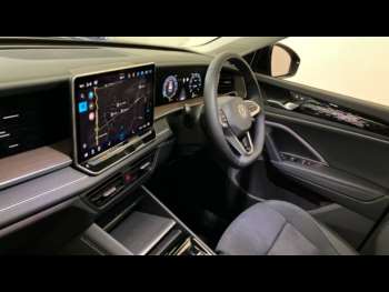 Used Volkswagen Touran 2025 for sale - 75095154: Photo