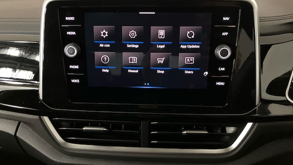 Used Volkswagen T-Roc 2025 for sale - 76075756: Photo 41