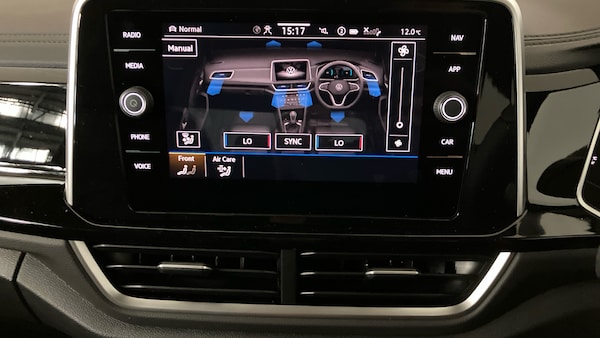 Used Volkswagen T-Roc 2025 for sale - 76075756: Photo 42