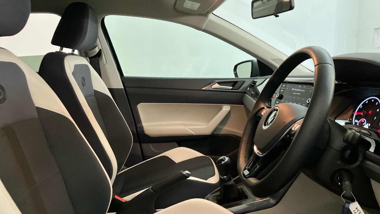 Used Volkswagen Polo 2021 for sale - 76782515: Photo 15