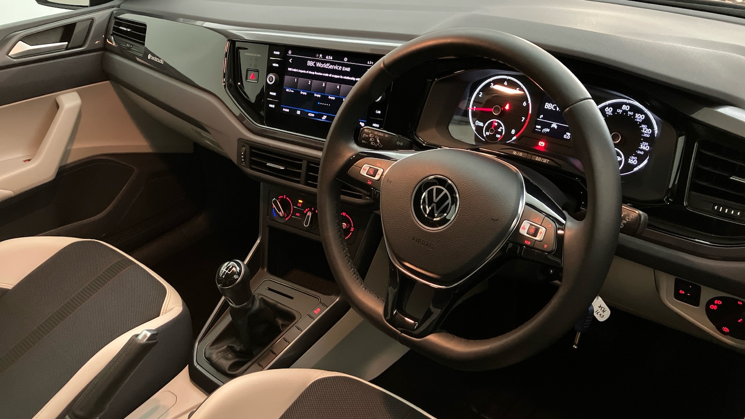 Used Volkswagen Polo 2021 for sale - 76782515: Photo 6