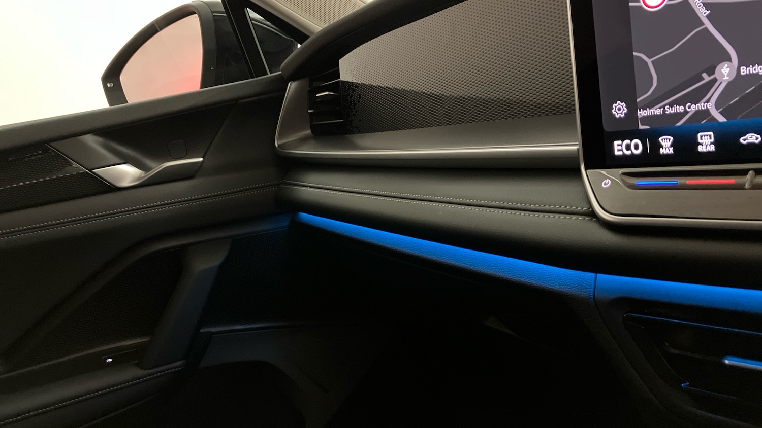 Used Volkswagen Touran 2025 for sale - 77258739: Photo 44