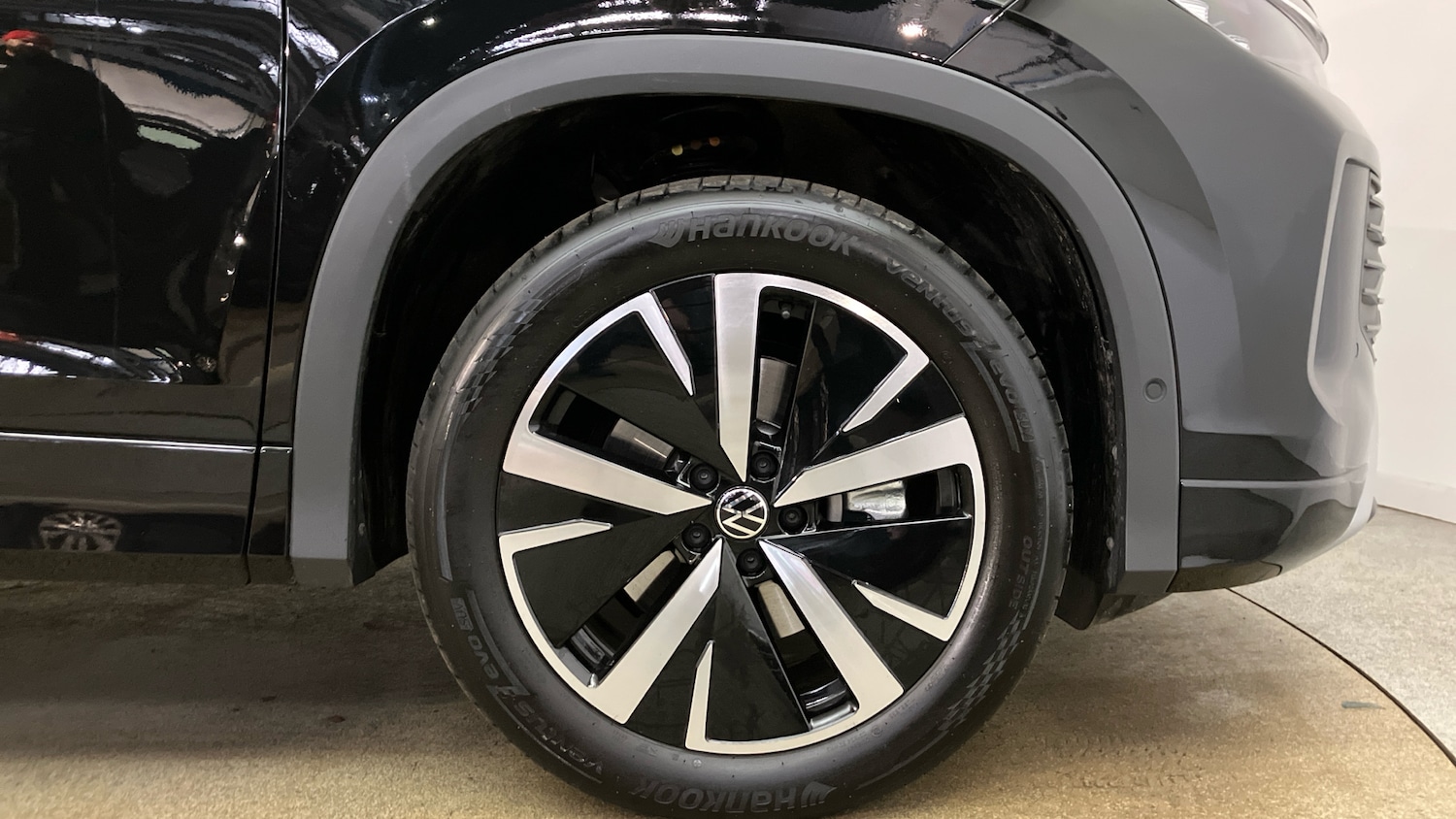 Used Volkswagen Touran 2025 for sale - 77258739: Photo 5