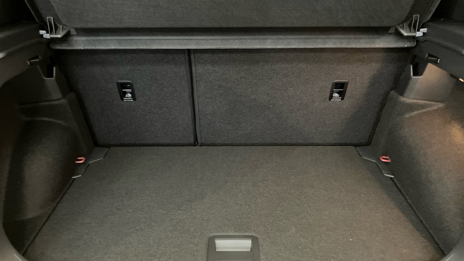 Used Volkswagen T-Cross 2025 for sale - 76402308: Photo 20