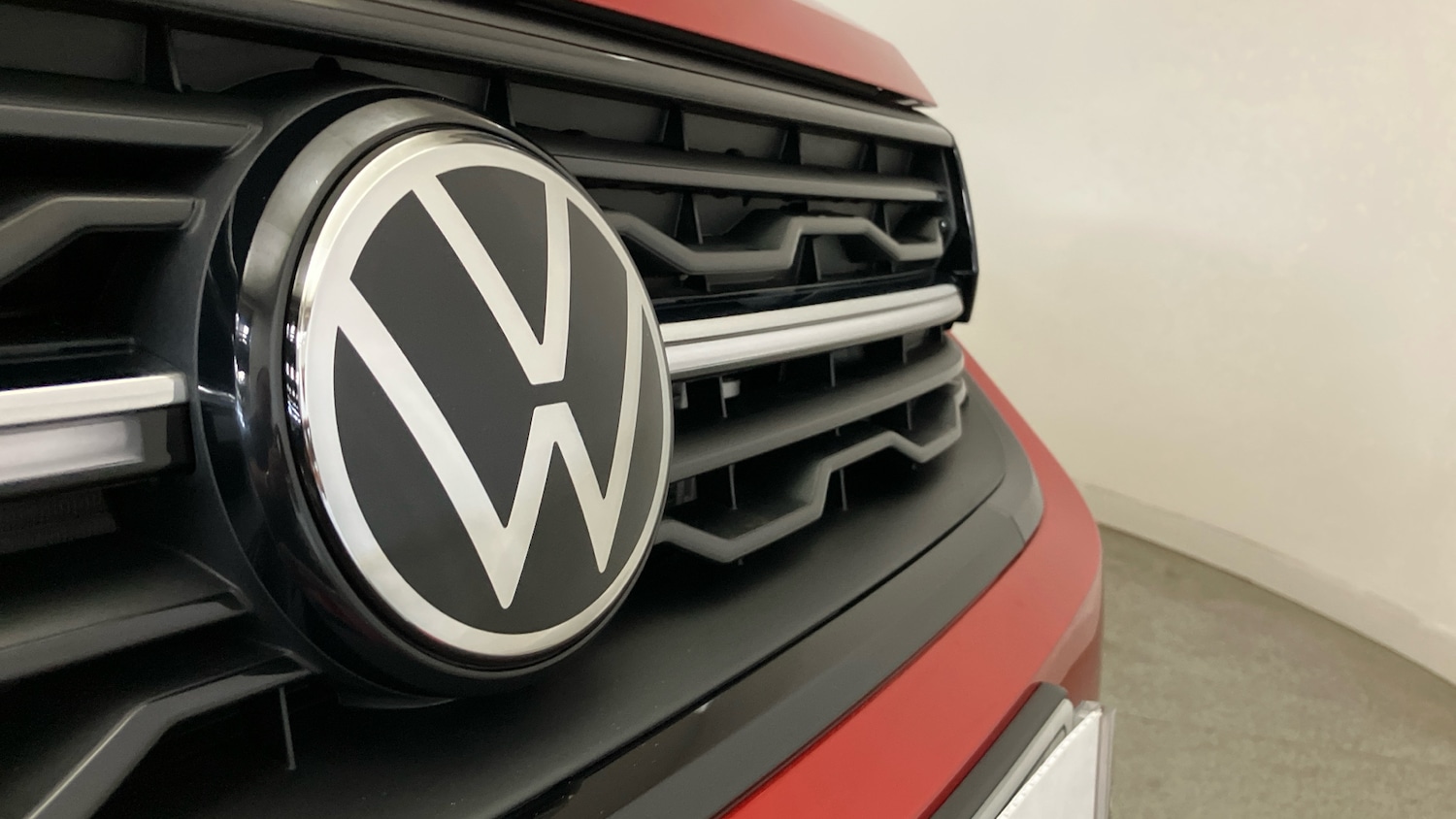 Used Volkswagen T-Cross 2025 for sale - 76402308: Photo 31