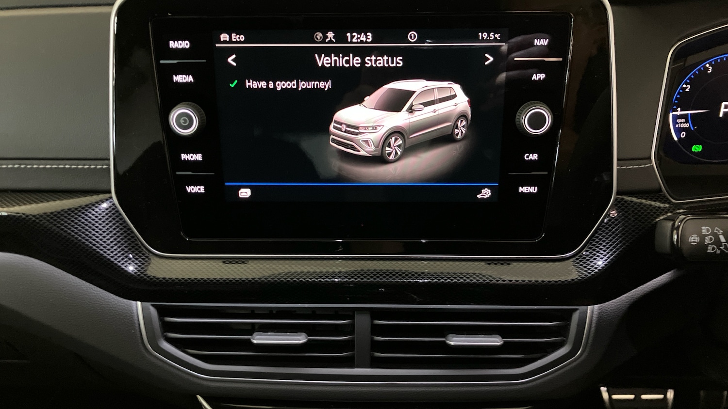 Used Volkswagen T-Cross 2025 for sale - 76402308: Photo 43