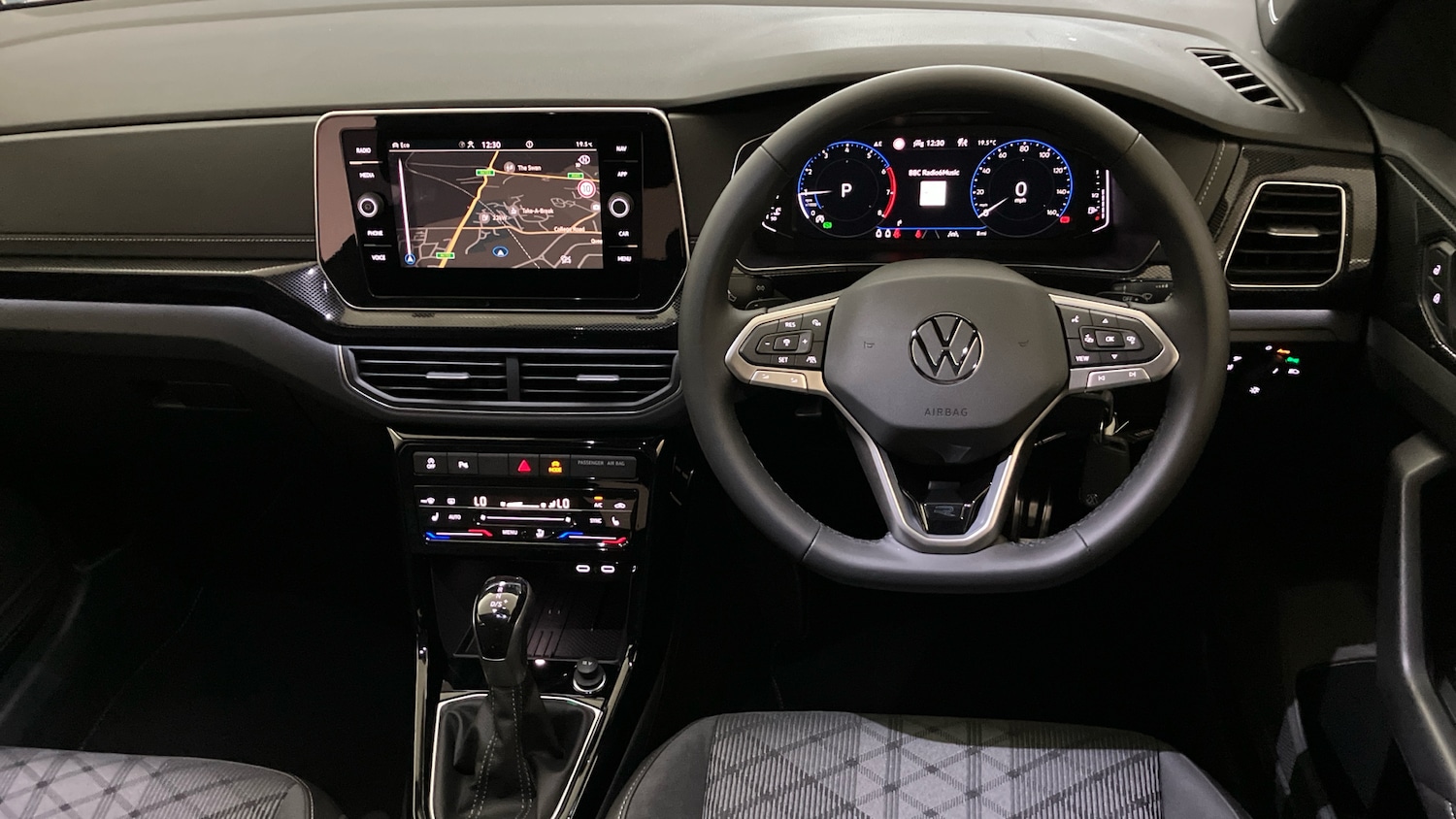 Used Volkswagen T-Cross 2025 for sale - 76402308: Photo 9