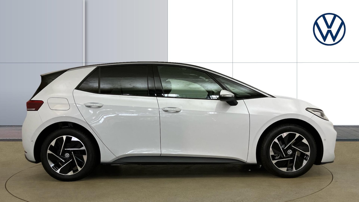 Used Volkswagen ID.3 2025 for sale - 76570913: Photo 4