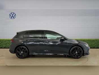 Used Volkswagen Golf 2024 for sale - 79369121: Photo