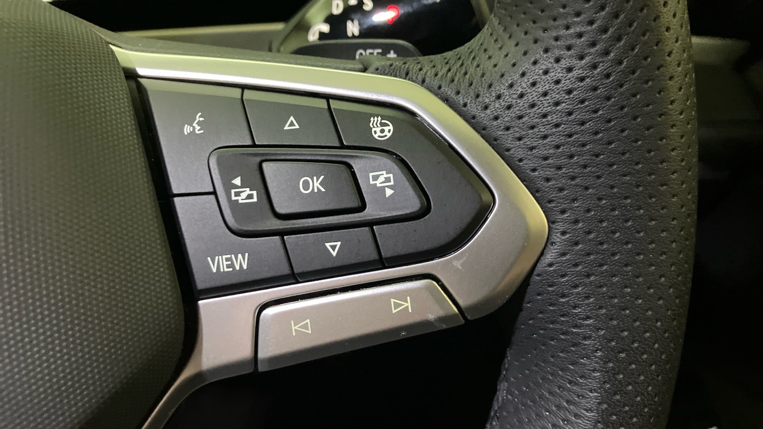 Used Volkswagen Passat 2025 for sale - 77342540: Photo 18