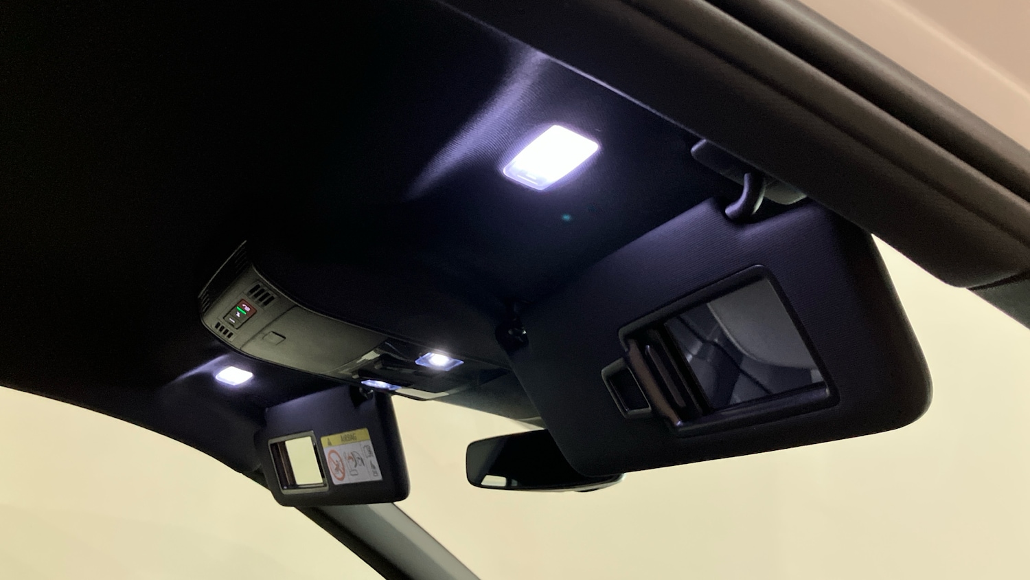 Used Volkswagen Polo 2022 for sale - 76776323: Photo 32