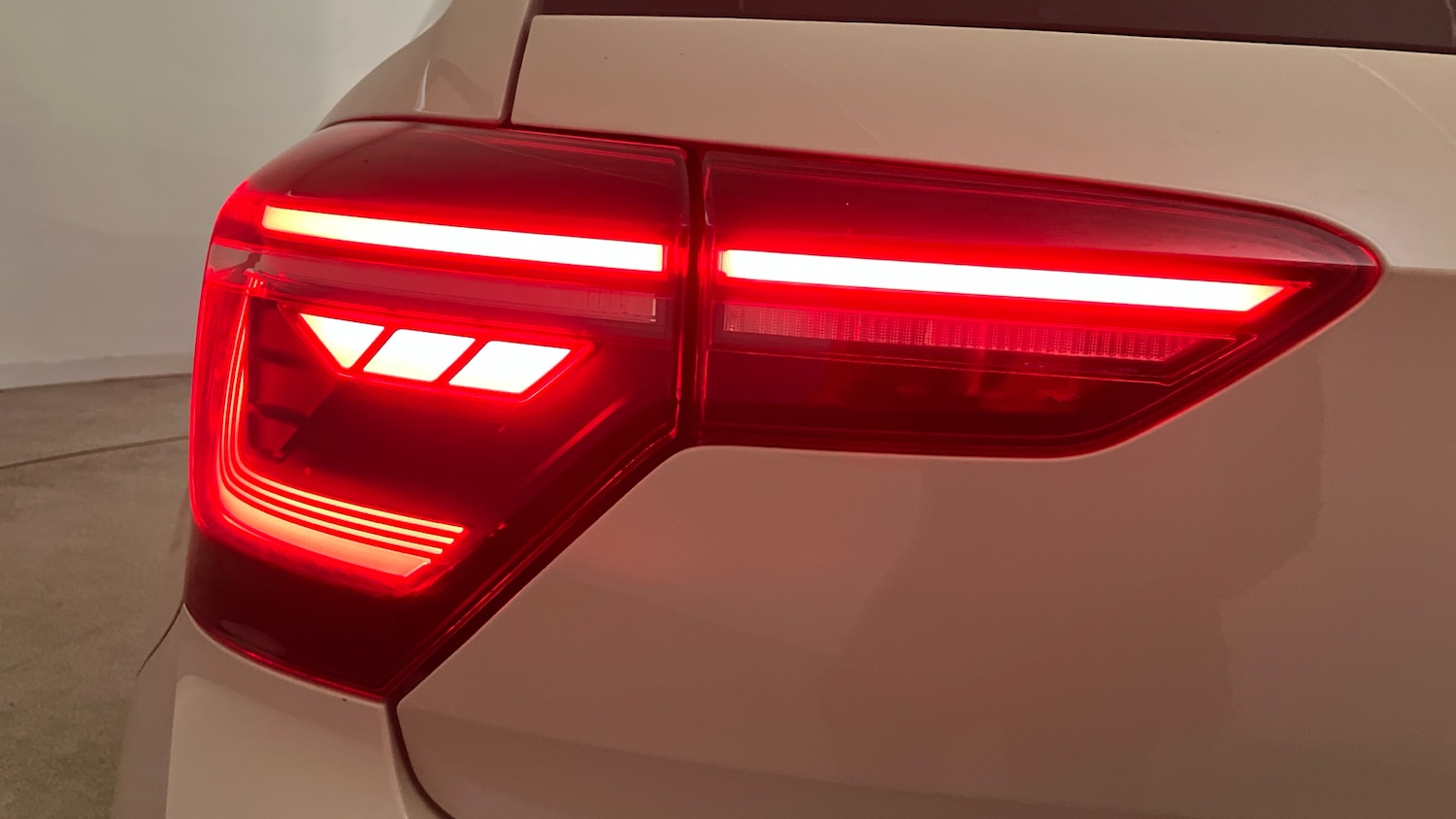 Used Volkswagen Polo 2023 for sale - 77125005: Photo 28